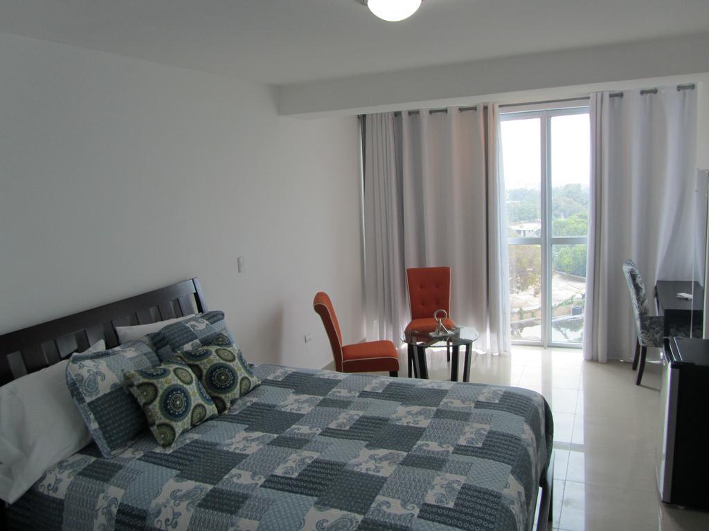 Gala Tower Condo & Hotel Petionville Exterior photo