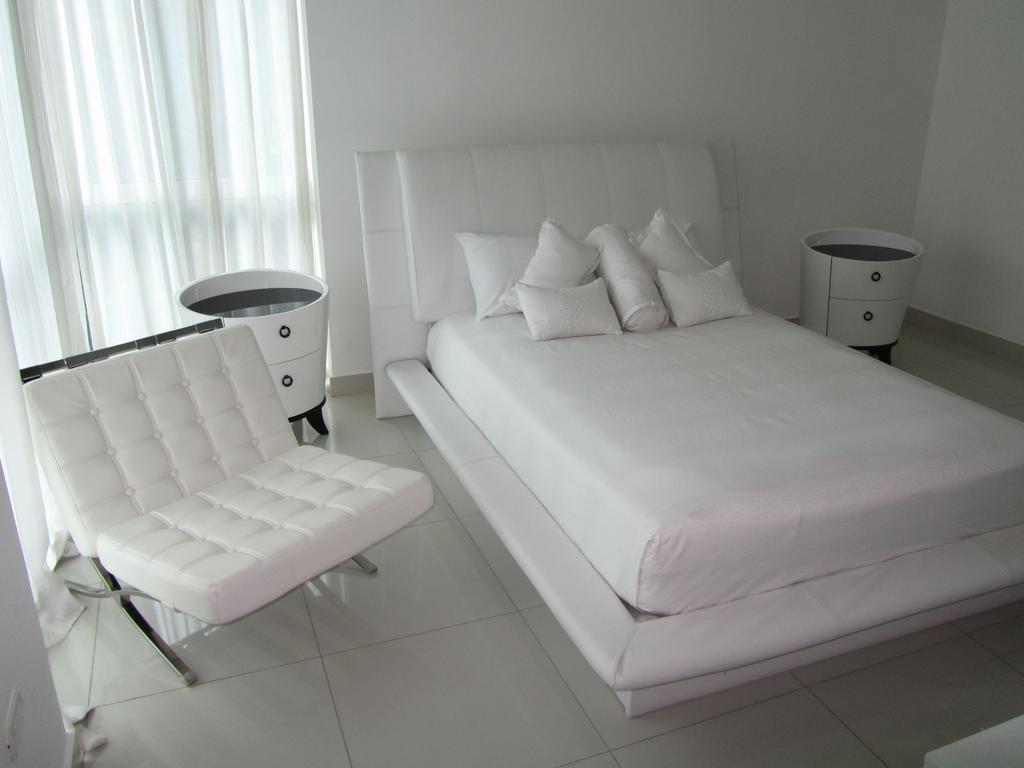 Gala Tower Condo & Hotel Petionville Exterior photo
