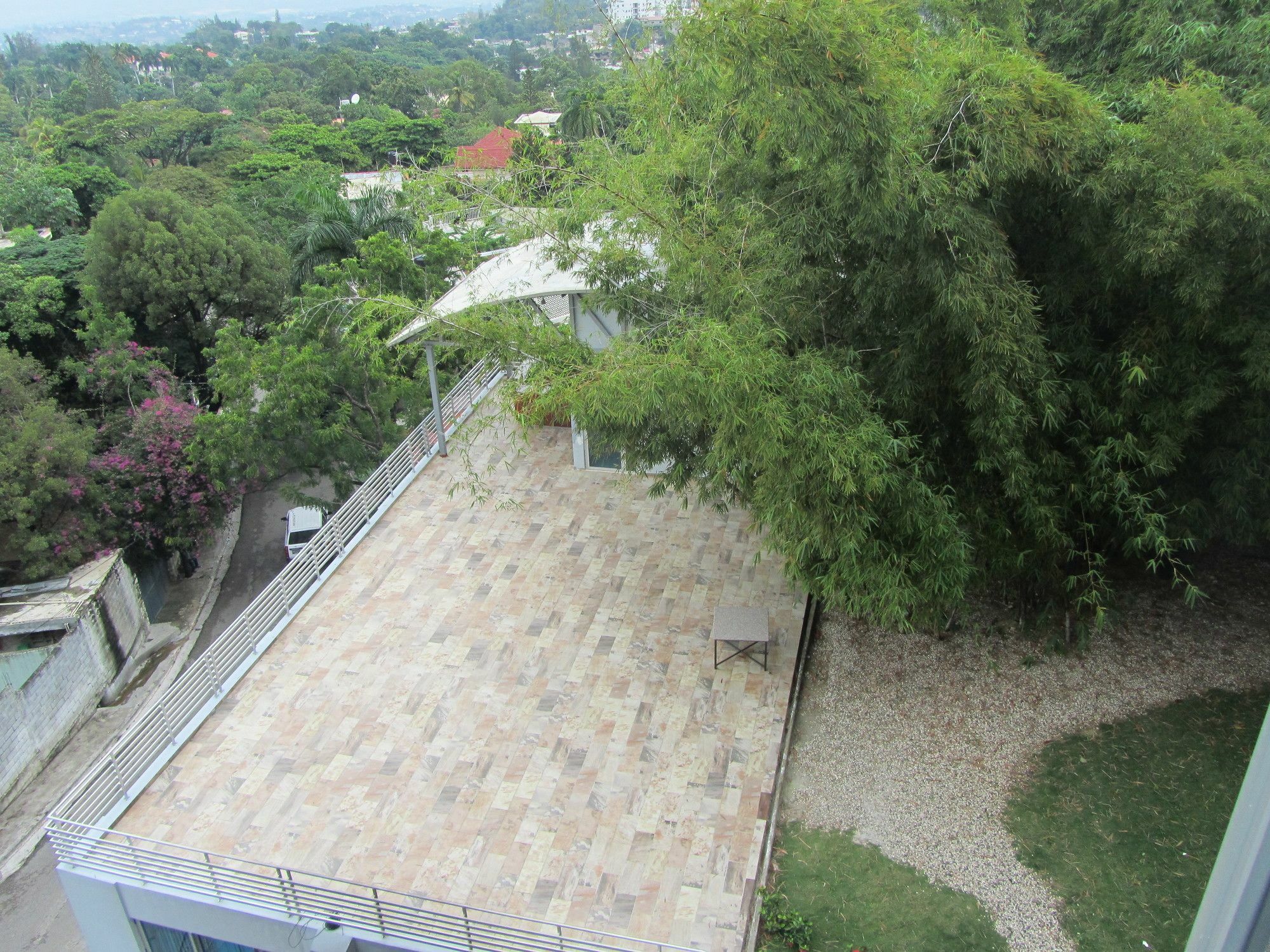 Gala Tower Condo & Hotel Petionville Exterior photo